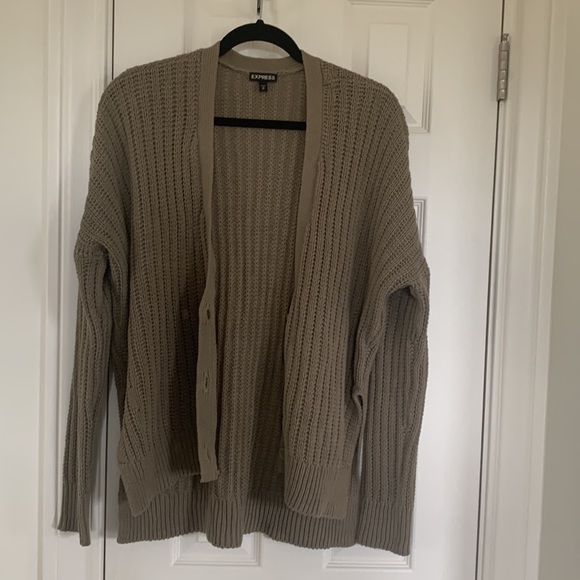 Express trendy cardigan sweater size medium but fits large - Picture 3 of 9